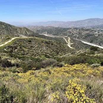 La Tuna Canyon Park - Wide angle - Parks Near Me - Sun Valley, California La Tuna Canyon Park - Wide angle - Parks Near Me - Sun Valley, California