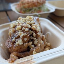 Cinnamon Roll Place - Classic Cinnamon Roll
