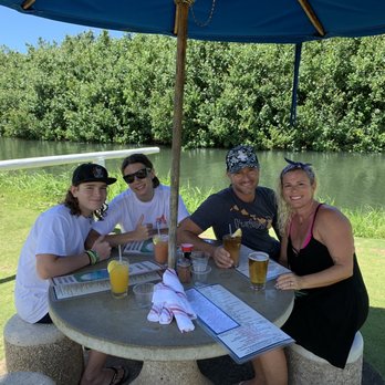 The Dolphin - Seafood Markets Near Me - Hanalei, Hawaii