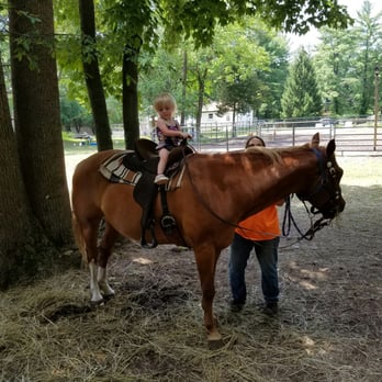 Lakeside Equestrian Stables - Horseback Riding Near Me - Southampton, Pennsylvania