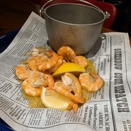 1/2 lb garlic shrimp 1/2 lb garlic shrimp