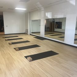 Pilates mat room