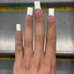 1997 Nail Bar - Nails