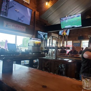 Outboards Bar & Grill - people at the bar - New American Near Me - Tomahawk, Wisconsin Outboards Bar & Grill - people at the bar - New American Near Me - Tomahawk, Wisconsin