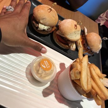 Grill'd - QV - Sliders - Burgers Near Me - Melbourne, VIC