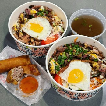Viet-Nomz - Viet-NOMZ-ster Bowl(XL), Cup of Pho Broth, Pork Spring Rolls (Fried) - Vietnamese Near Me - Winter Park, Florida