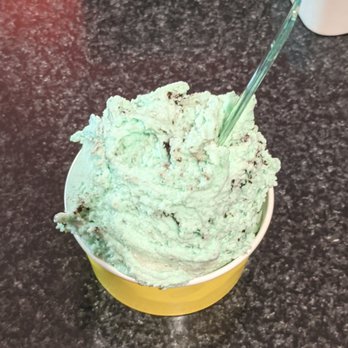 Gelato Di Riso - Grasshopper (Mint Cookie) Gelato! - Coffee & Tea Near Me - Saint Louis, Missouri