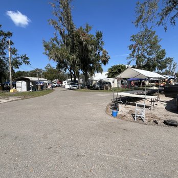 PLANT CITY FARM MARKET - Updated June 2026 - 43 Photos & 14 Reviews - 708 W  Sam Allen Rd, Plant City, Florida - Farmers Market - +18137524670 - Yelp