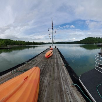 Sunset Marina & Resort - Beautiful lake - Resorts Near Me - Byrdstown, Tennessee Sunset Marina & Resort - Beautiful lake - Resorts Near Me - Byrdstown, Tennessee