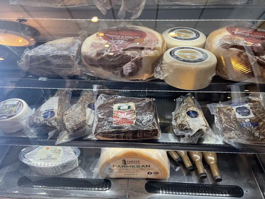 Luciano's Restaurant by null