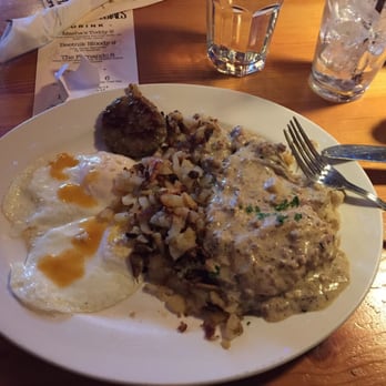 Hattie's Hat Restaurant - Aunt Harriet's country breakfast - American Near Me - Seattle, Washington