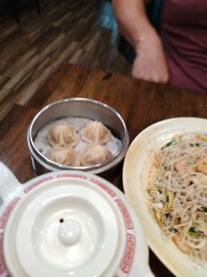 TimWah Chinese Dim Sum Restaurant by null