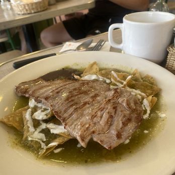 Del Plato A La Boca - Chilaquiles con arrecherra - Mexican Near Me - México, D.F., DIF Del Plato A La Boca - Chilaquiles con arrecherra - Mexican Near Me - México, D.F., DIF