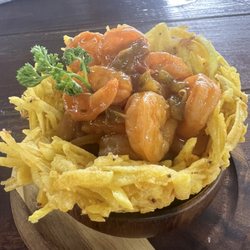 Tostones with shrimp