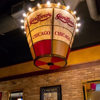 Giordano's - Pizza Near Me - Chicago, Illinois