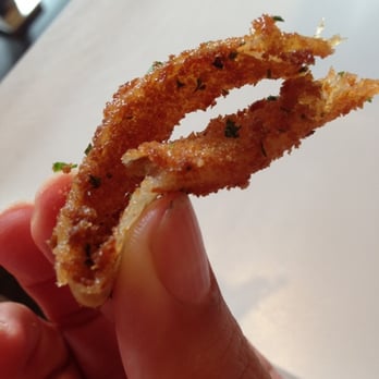 Burger Lounge - Fried onion ring www.fayesfork.com - Burgers Near Me - Del Mar, California Burger Lounge - Fried onion ring www.fayesfork.com - Burgers Near Me - Del Mar, California