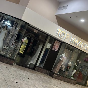 Top Image - Top image fajas colombianas y vestidos de novia y XV - Women's Clothing Near Me - Phoenix, Arizona Top Image - Top image fajas colombianas y vestidos de novia y XV - Women's Clothing Near Me - Phoenix, Arizona