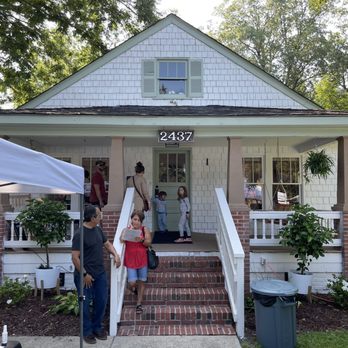 Astraea Coffee - Coffee & Tea Near Me - Virginia Beach, Virginia