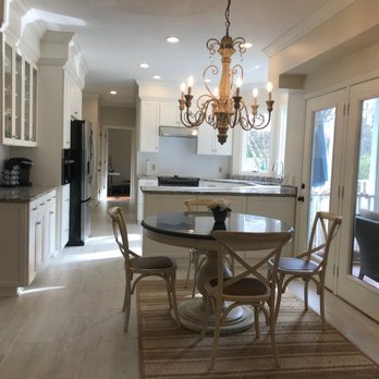 Akron Granite Countertops - a dining room and kitchen - General Contractors Near Me - Stow, Ohio