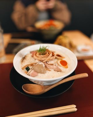 Mensho by null
