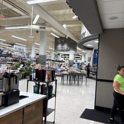 Publix Super Markets