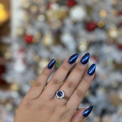 Deluxe Nail Salon Spa