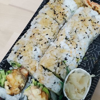 Ni Ji Sushi - Spider roll x 2 - Japanese Near Me - Toronto, Ontario Ni Ji Sushi - Spider roll x 2 - Japanese Near Me - Toronto, Ontario