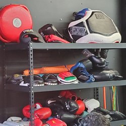 Valverde Boxing Club - Gears if you dont have your own