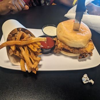 Me's burgers & brews - The Harper Lee - Burgers Near Me - Danville, Virginia Me's burgers & brews - The Harper Lee - Burgers Near Me - Danville, Virginia