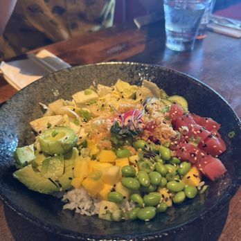 Cactus Club Cafe - Poke bowl - Canadian (New) Near Me - Abbotsford, British Columbia