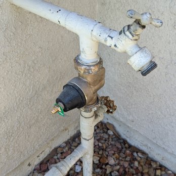 Luxe Plumbing - Quick pressure regulator swap-out - Plumbing Near Me Luxe Plumbing - Quick pressure regulator swap-out - Plumbing Near Me
