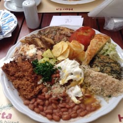 Horta Café & Bistrô - Este é o Combo, não pude resistir a experimentar todos os pratos do dia.