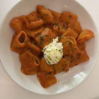 Bl00m - Rigatoni - Pasta Shops Near Me - Santa Ana, California