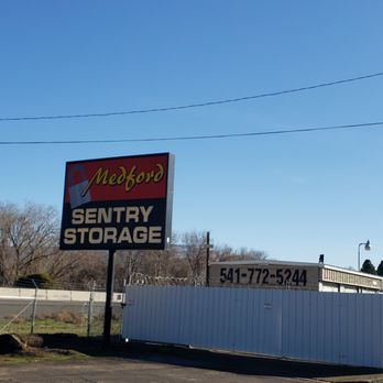 Medford Sentry Storage - Our Medford, OR self-storage facility sign - Self Storage Near Me - Medford, Oregon Medford Sentry Storage - Our Medford, OR self-storage facility sign - Self Storage Near Me - Medford, Oregon