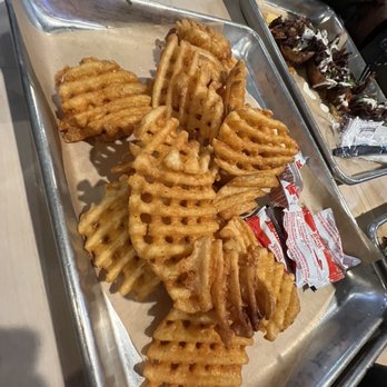 Smoke & Fire Social Eatery - Comfort Food Near Me - Paramount, California Smoke & Fire Social Eatery - Comfort Food Near Me - Paramount, California