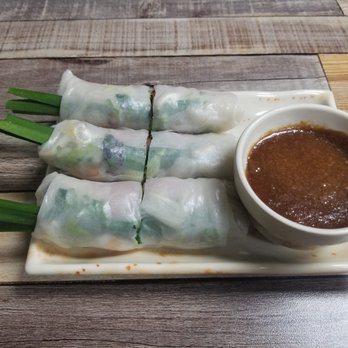 Com Tam Kieu - Sorry, I forgot which rolls these were ... but they were definitely very good! - Vietnamese Near Me - San Gabriel, California