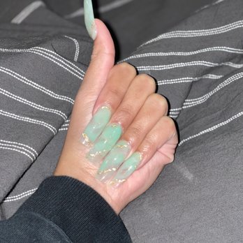 Diamond Nails - Nails - Nail Salons Near Me - Palm Desert, California