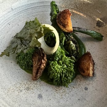Canoe - Vegetables, rapini and Brussel sprouts, another winner! Simple and delicious - Canadian (New) Near Me - Toronto, Ontario