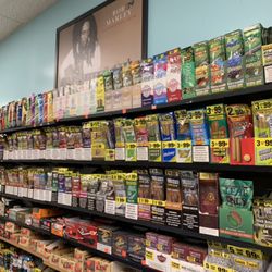 Smokers Heaven - Wraps, pappers, rolling mechine, trays, Raw papers, shine gold cone, 4 kings, good times , hemp wraps and back woods etc