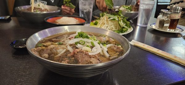 Pho Aimie by null
