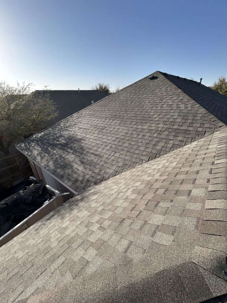 Slide of Christian Rivas Roofing