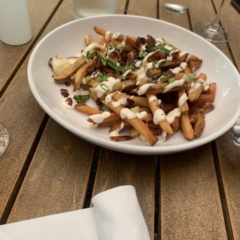 Leon's Full Service - Loaded Frites - Gastropubs Near Me - Decatur, Georgia Leon's Full Service - Loaded Frites - Gastropubs Near Me - Decatur, Georgia