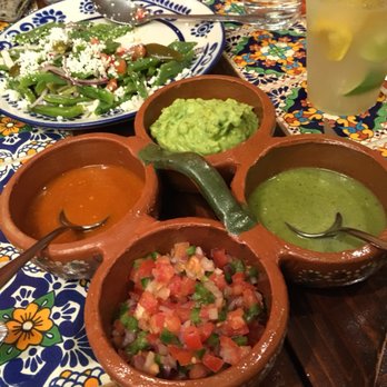 Los Cuatro Soles - Mexican Near Me - Philadelphia, Pennsylvania