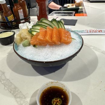 El Muelle Seafood 45 North - Salmon sashimi - Seafood Near Me - Houston, Texas El Muelle Seafood 45 North - Salmon sashimi - Seafood Near Me - Houston, Texas