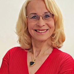 Inner Harmony Hypnosis - Helga Rahn 
Certified Hypnotist