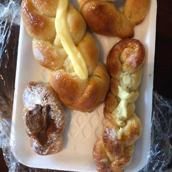 Sur - Argentine Bakery - Fresh pastries - Bakeries Near Me - Lakewood, Washington Sur - Argentine Bakery - Fresh pastries - Bakeries Near Me - Lakewood, Washington