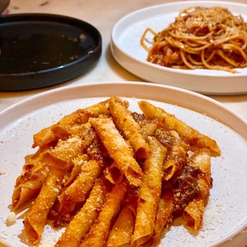 Via Locusta - Garganelli - Italian Near Me - Philadelphia, Pennsylvania