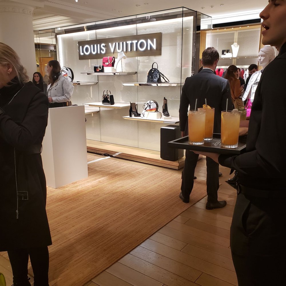 Selfridges - If they can afford to give away champagne and cocktails, I shudder to think what the clothing and accessories cost. - Department Stores Near Me - London, LND Selfridges - If they can afford to give away champagne and cocktails, I shudder to think what the clothing and accessories cost. - Department Stores Near Me - London, LND
