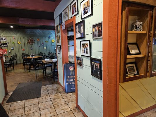 Rudy's Little Hideaway Restaurant by null