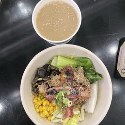Three little pigs ramen